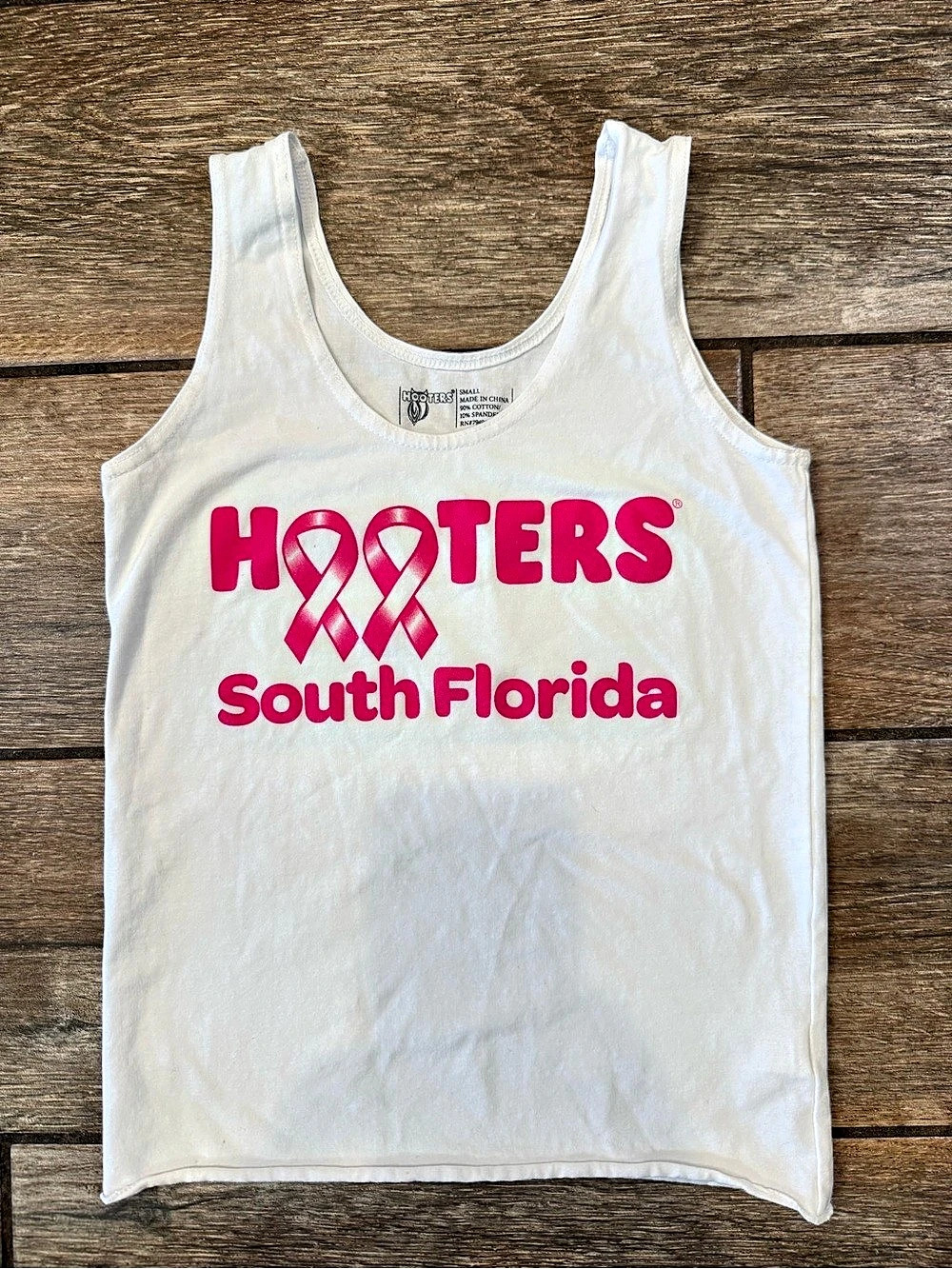 Hooters South Florida Breast Cancer Awareness Tank Top White & Pink Size Small